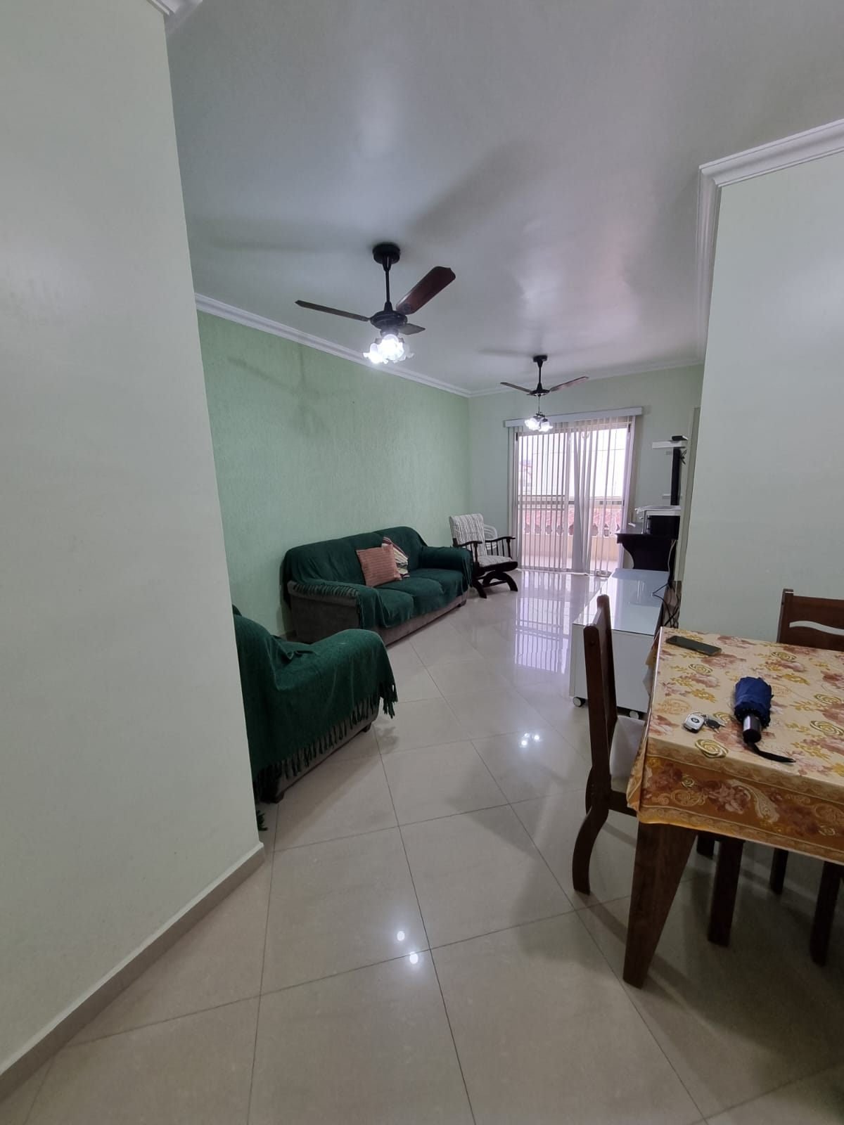 Apartamento no Centro de Peruíbe - foto 1